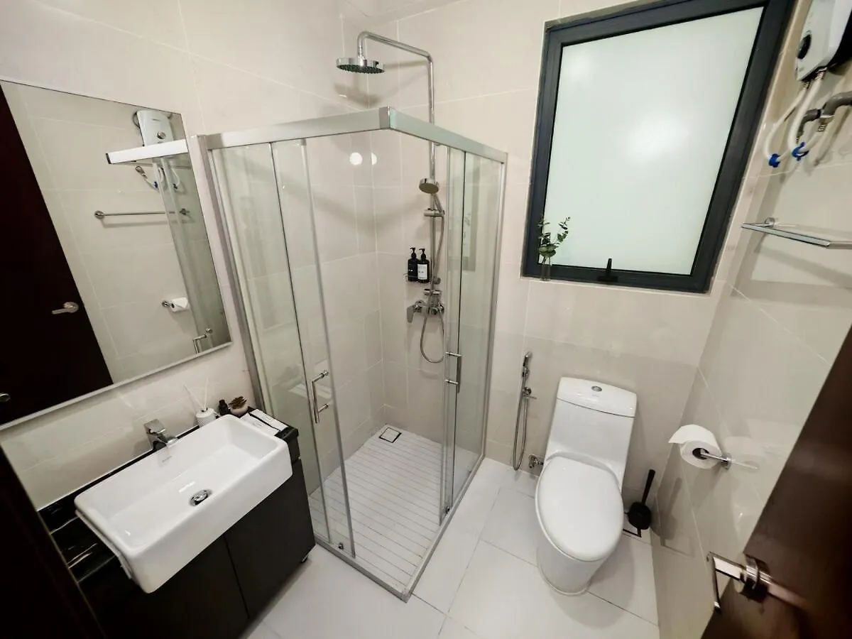 Danga Bay 2Br - Mj Black Or White - Walk To Beach Johor Bahru