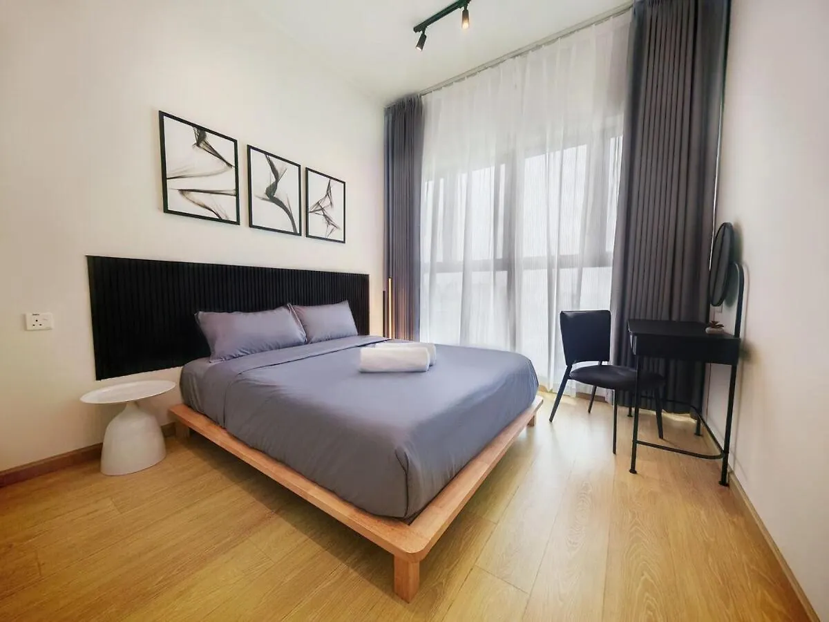 Danga Bay 2Br - Mj Black Or White - Walk To Beach Johor Bahru 0*,  Malaysia