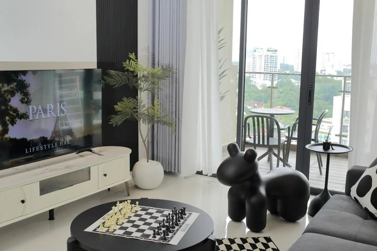 Danga Bay 2Br - Mj Black Or White - Walk To Beach Johor Bahru