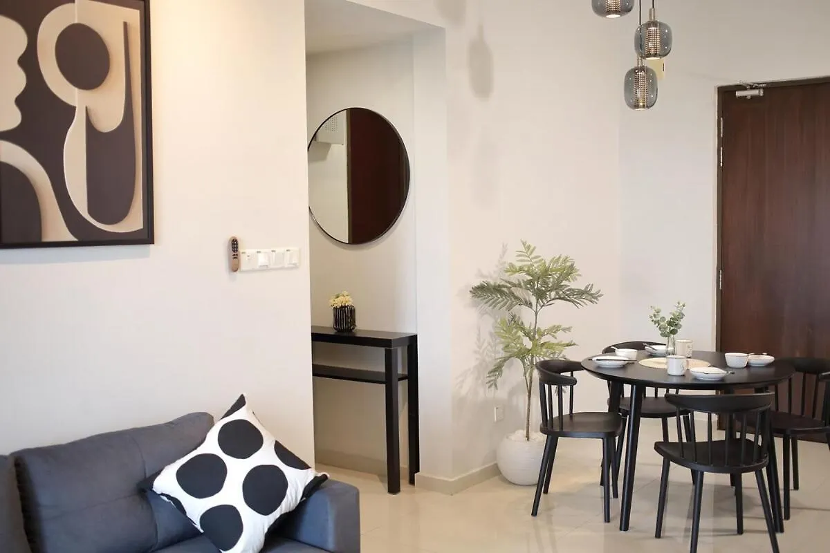 Danga Bay 2Br - Mj Black Or White - Walk To Beach Johor Bahru Malaysia